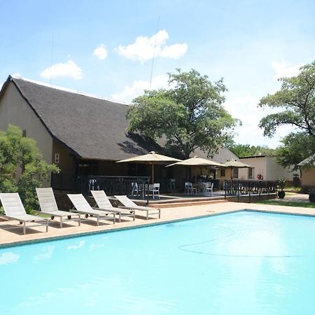 Ukutula Lion Lodge Beestekraal (Madibeng) Exterior foto